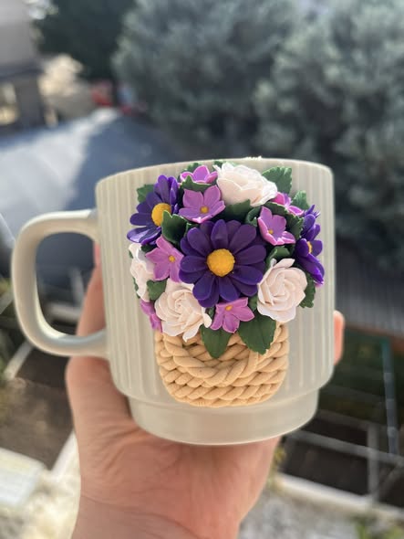 Flower Basket Mug